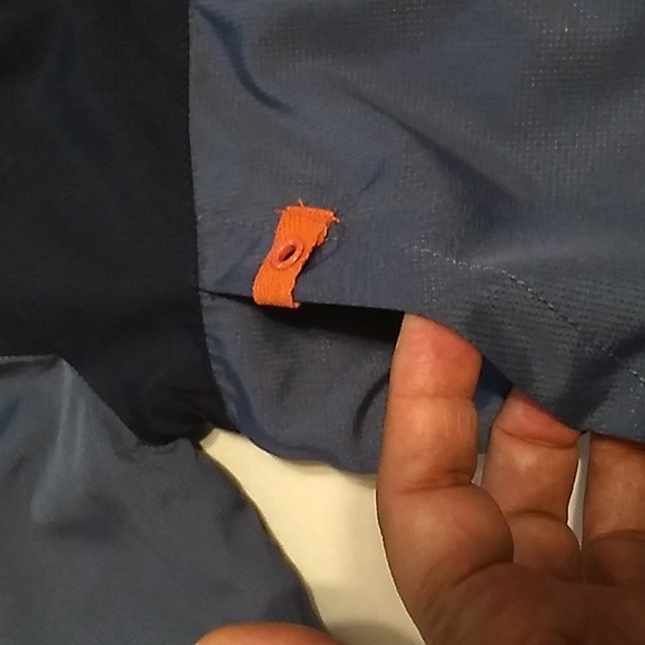 Tommy Bahama Shark Jacket 18mths) - Picture 10 of 12